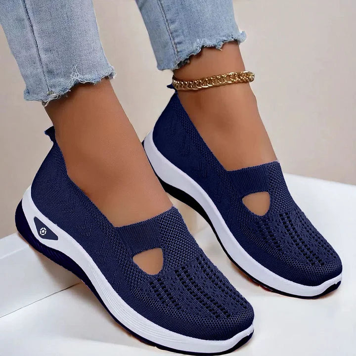 Hochwertiger Damen Slip-On Sneaker: Langlebig, atmungsaktiv, bequem und rutschfest für den Alltag.