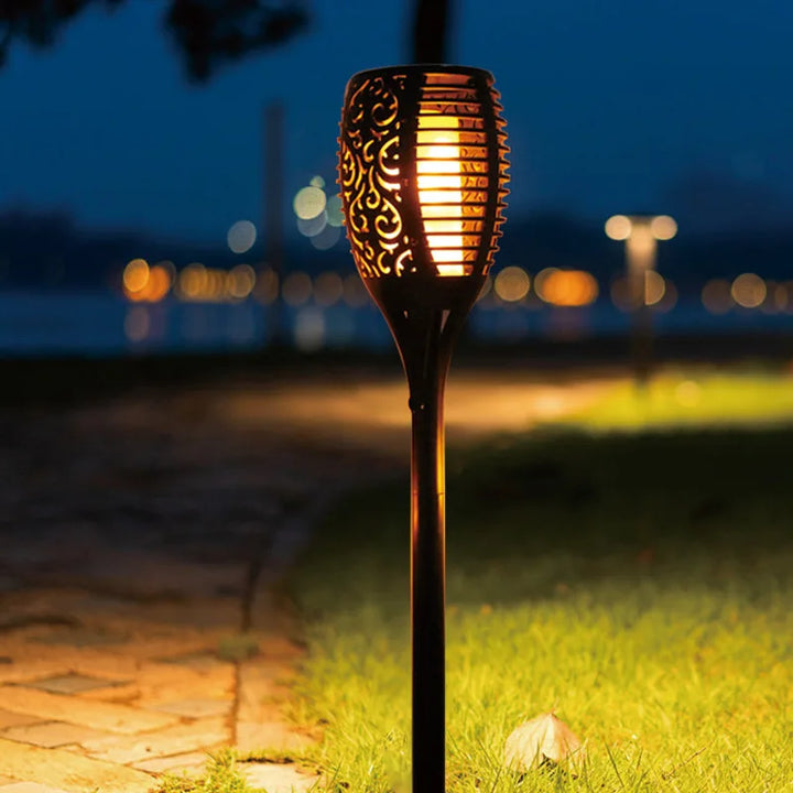 Solarbetriebene LED-Gartenfackel für Außenbereich