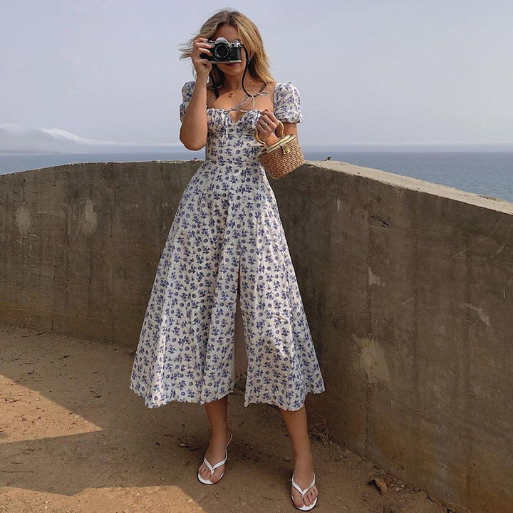Damenmode: Schickes Freizeitkleid mit elegantem Schlitz am Bein