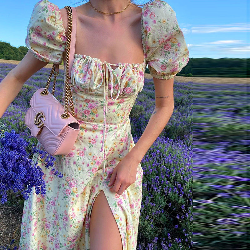 Damen Kleid in Gelb mit Blumenmuster und Beinschlitz