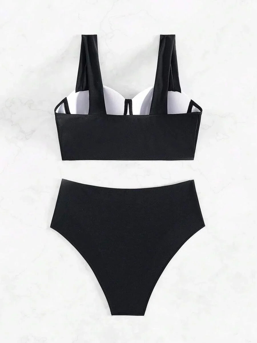 Schwarzer Damen Bikini Zweiteiler mit Push-up Effekt und Bügel für perfekten Halt