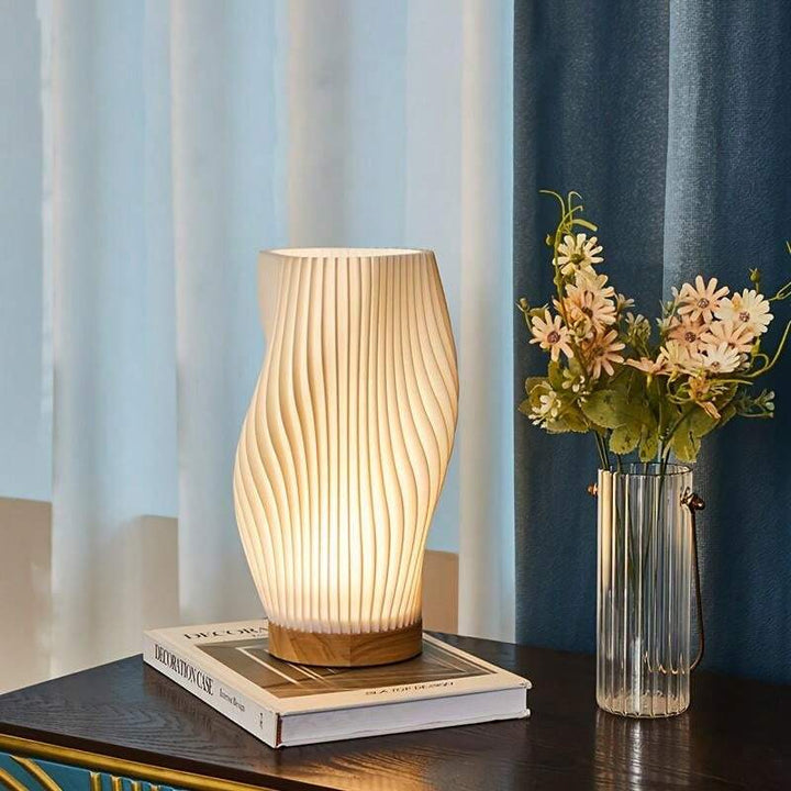 Serene Wavecrest Lampe im Detail