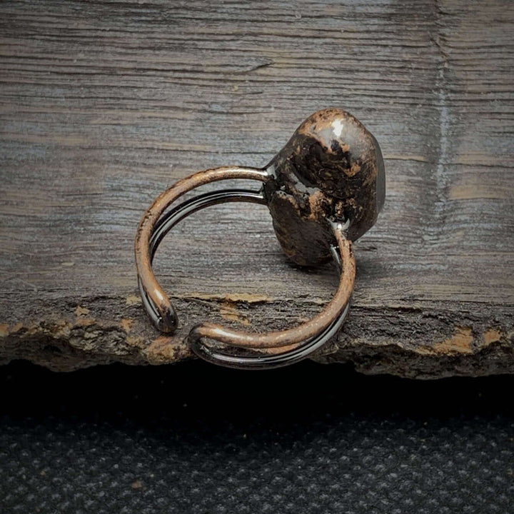 Rohstein-Geburtsring: Unikat-Schmuck