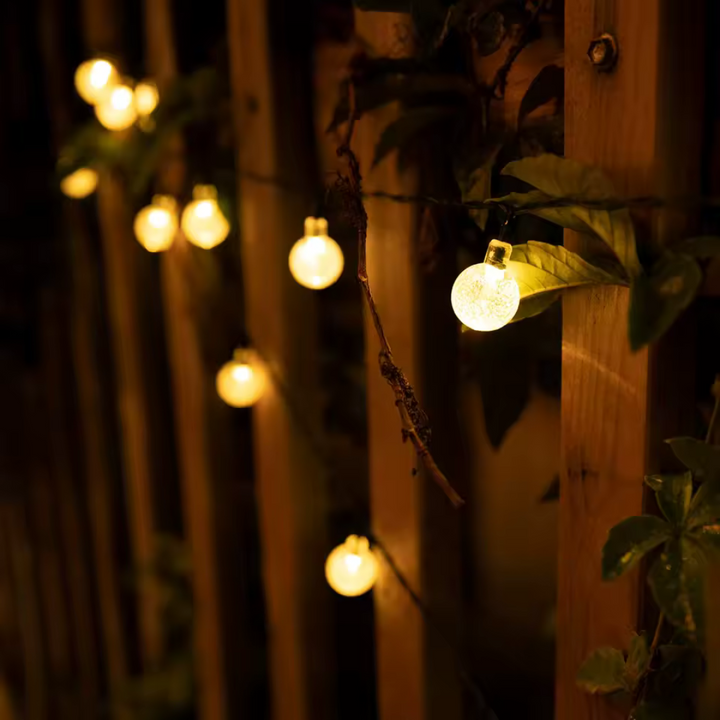 Wetterfeste Solar Lichterkette mit funkelnden Kristallen, perfekt für Camping, Terrasse & gemütliche Outdoor-Abende.