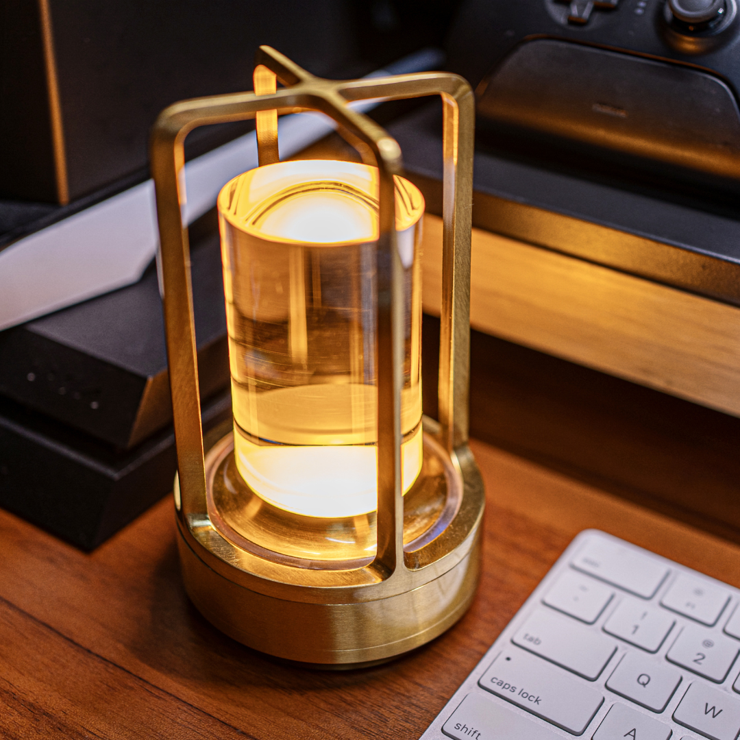 Exklusive Tischlampe für Innenräume mit Kristallglas