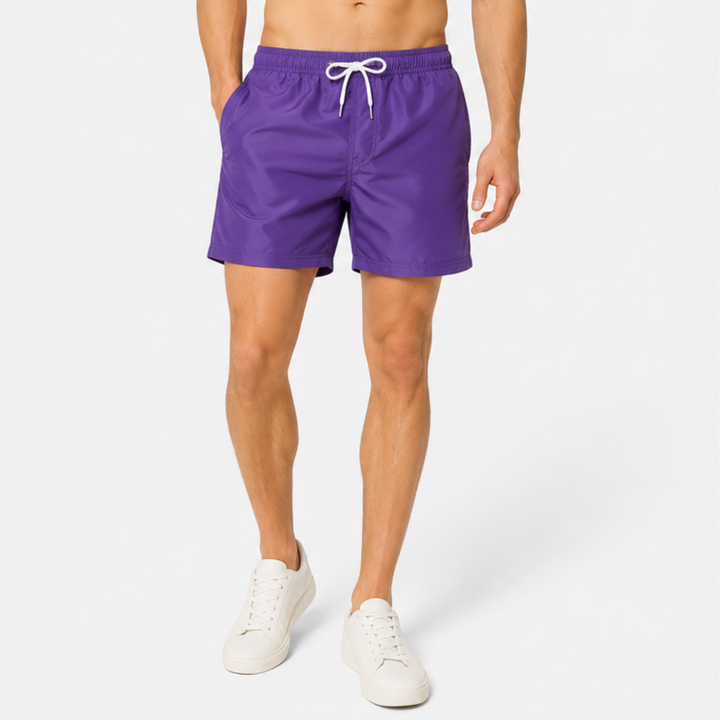 Sportliche Aqualuxe Herren-Badeshorts, schnelltrocknend, für Schwimmen, Sport und aktive Tage am Wasser.