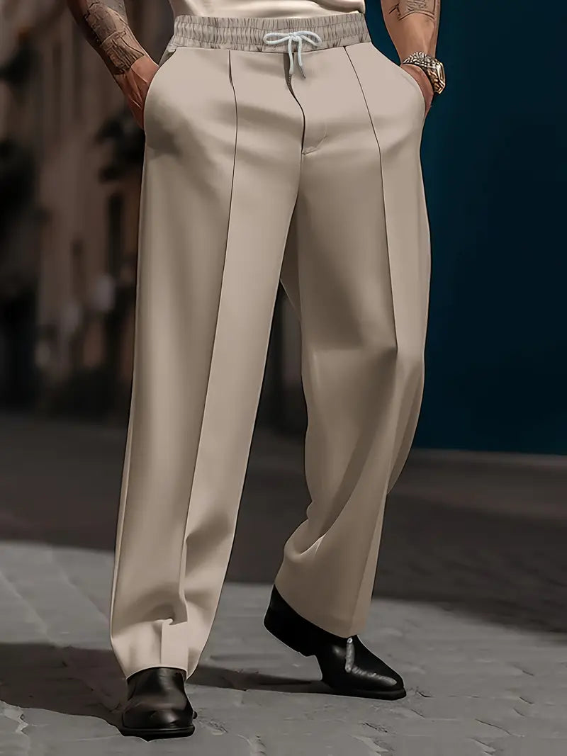 Moderne Herren Freizeithose in Regular Fit mit geradem Bein in Beige