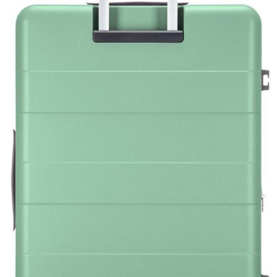 Komfortables Hartschalen-Gepäckset mit Laptopfach, wendigen 360°-Rollen und leichtem Handling.