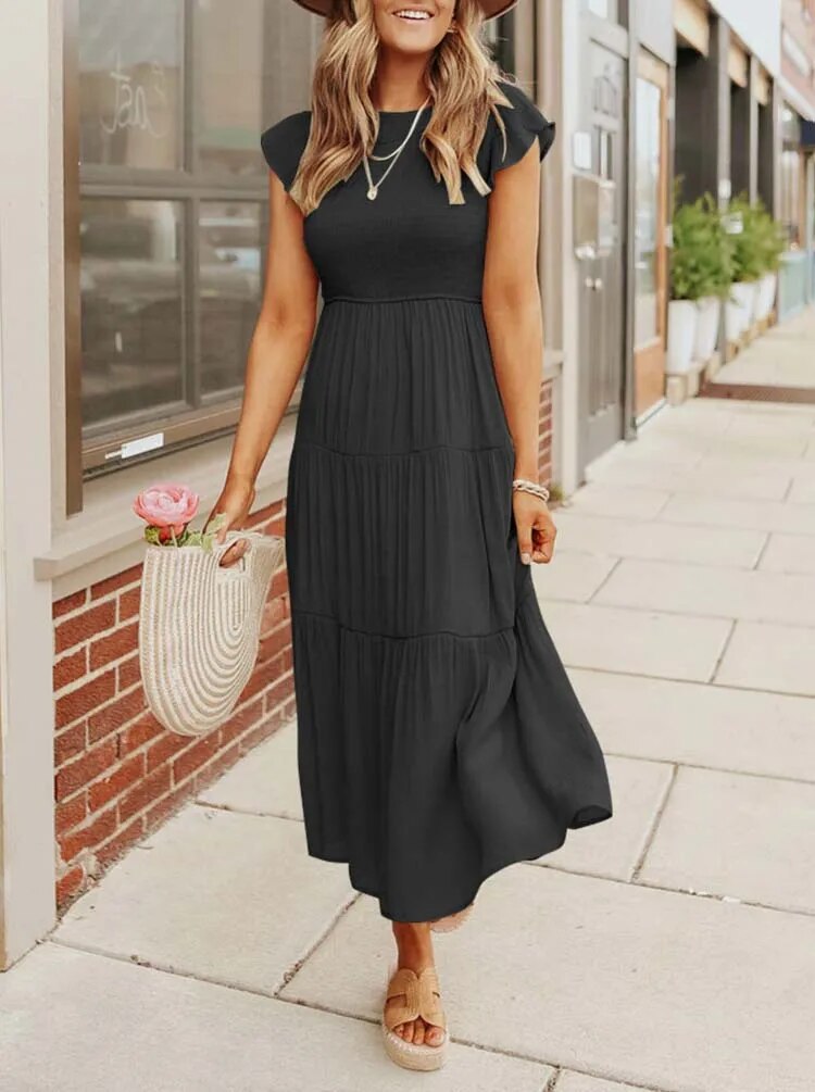 Trendiges grünes Damenkleid, das durch sein elegantes Design und seine bequeme Passform überzeugt.