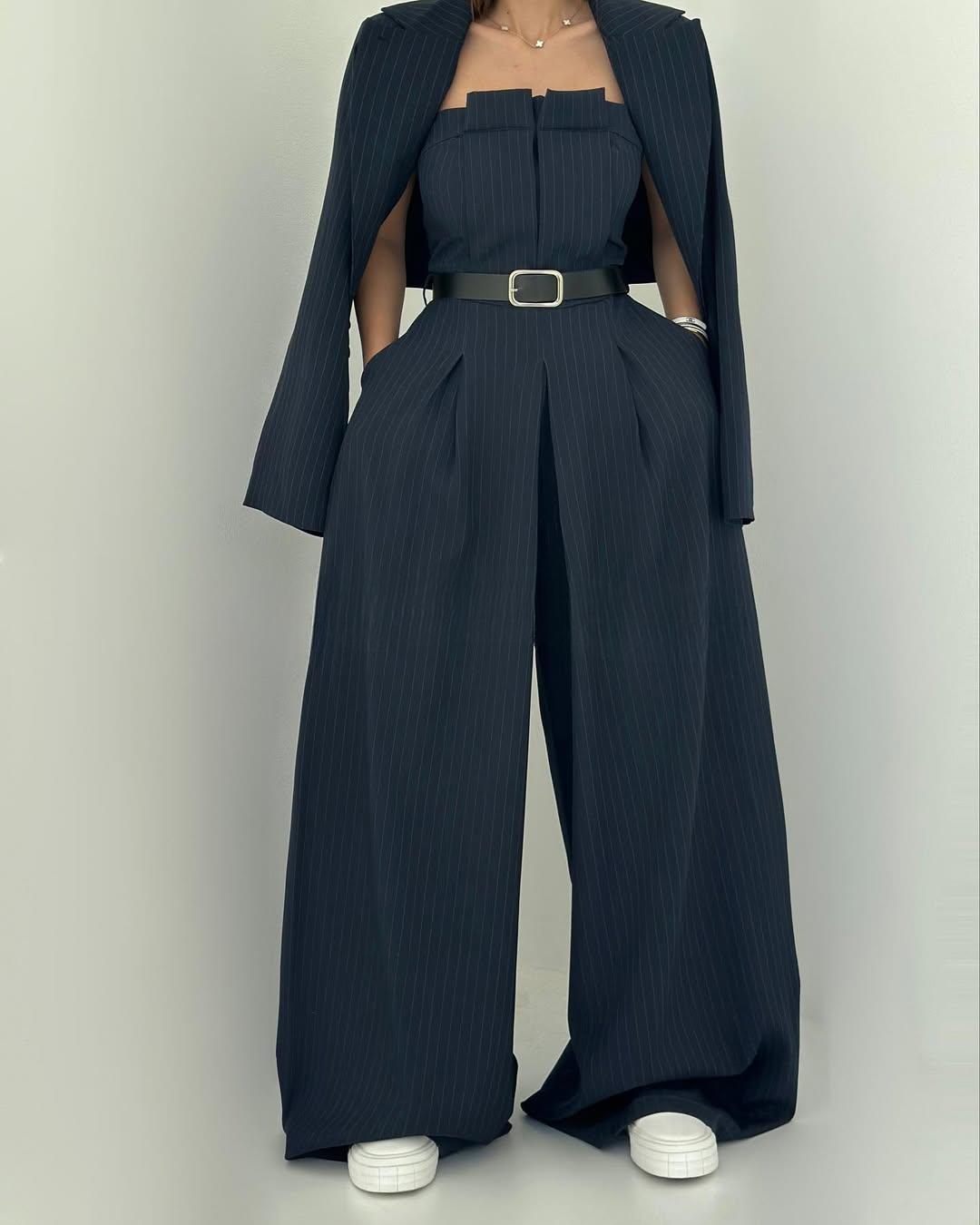 Damen Dreiteiler Set in Marineblau mit Jacke und weitem Bein