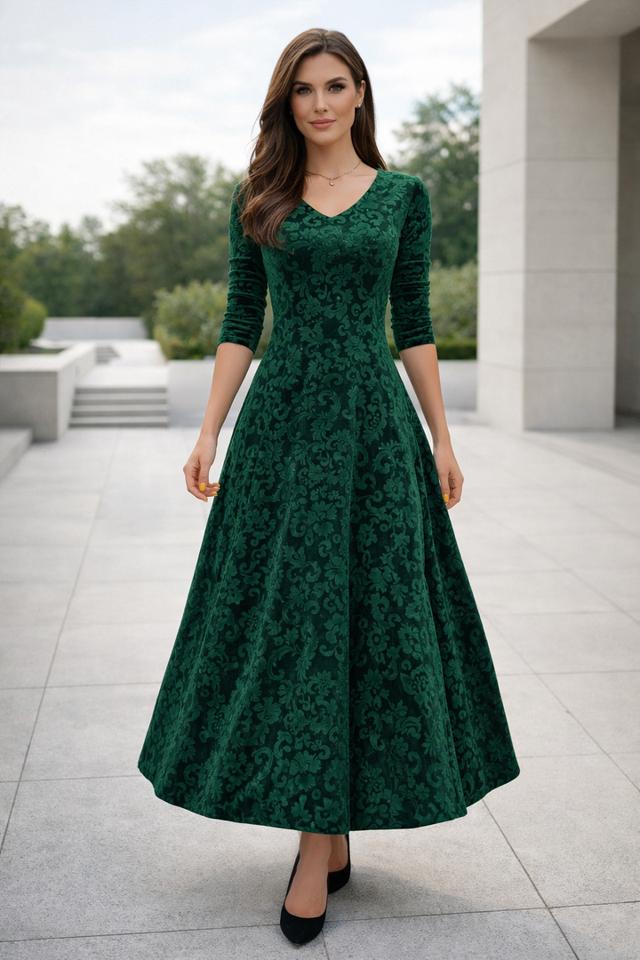 Damen Maxikleid in Grün mit V-Ausschnitt und taillierter Passform