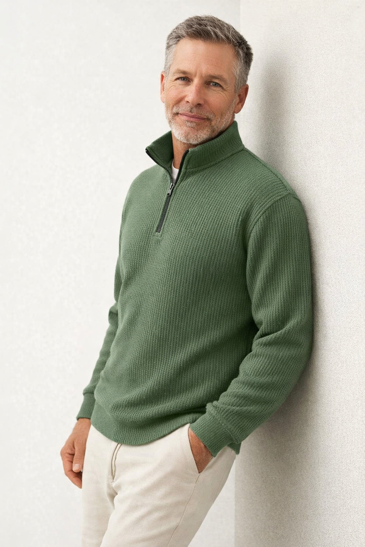 Bequemer Herrenpullover mit langem Arm und feiner Rippstrick-Struktur