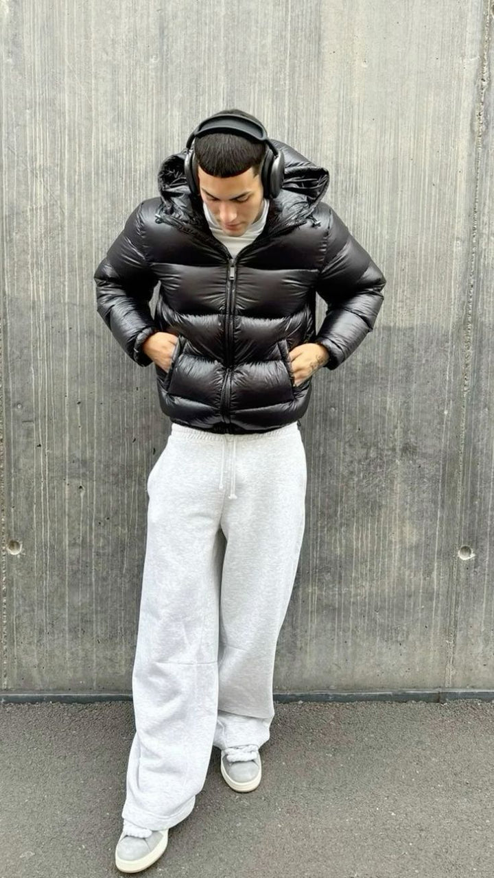 Herren Steppjacke mit Kapuze, warm & stilvoll für den Winter.