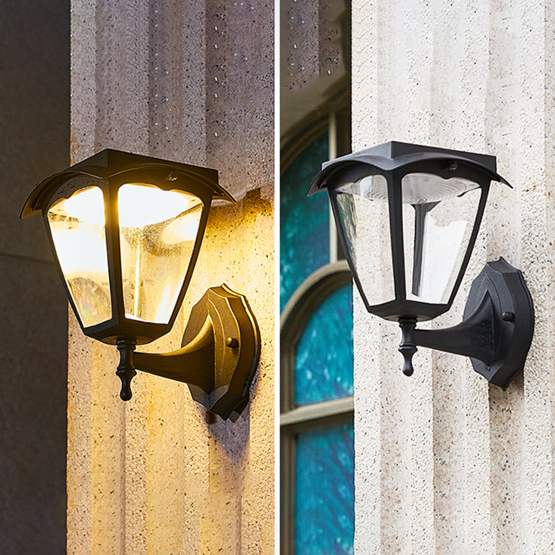 Solarbetriebene schwarze Wandlampe für Außenbereich
