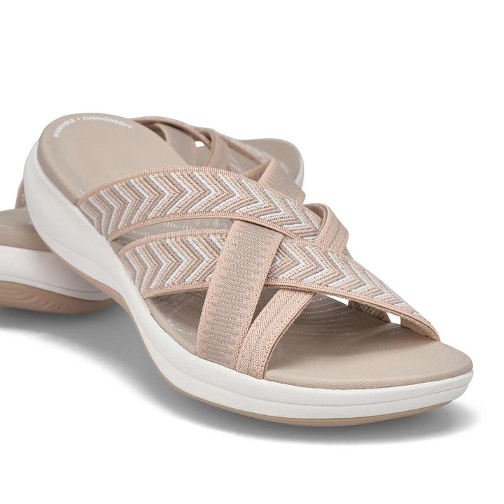 Schwarze orthopädische Komfortsandalen für Damen, ideal bei Fußschmerzen, bieten Stil und Bequemlichkeit.