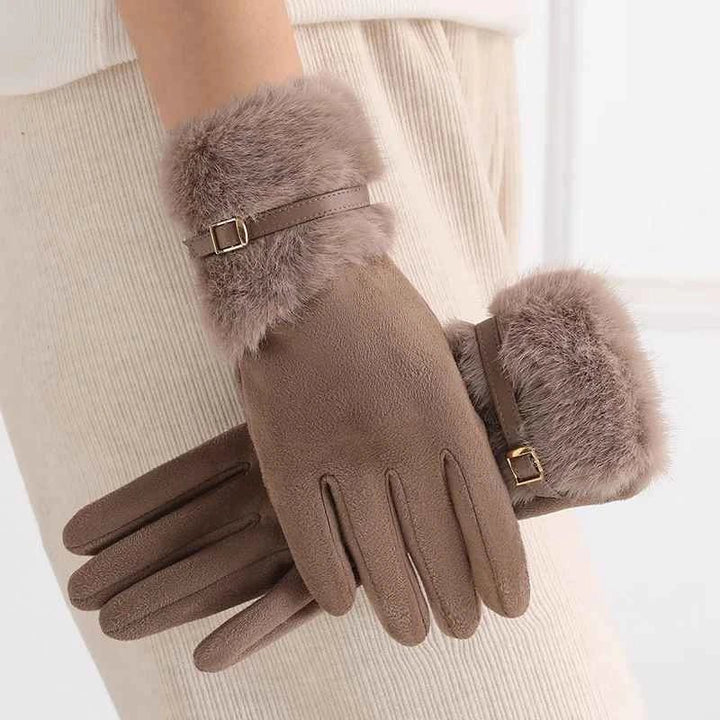 Elegante warme Damen-Winterhandschuhe mit Touchscreen-Funktion für modischen Kälteschutz.
