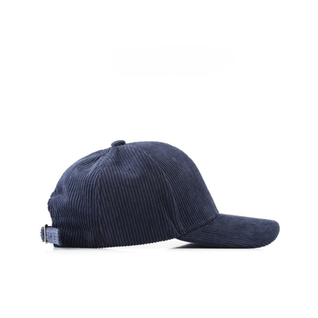 Schwarze Unisex Baseballkappe, gebogener Schirm, verstellbar, essentielles Mode-Statement.
