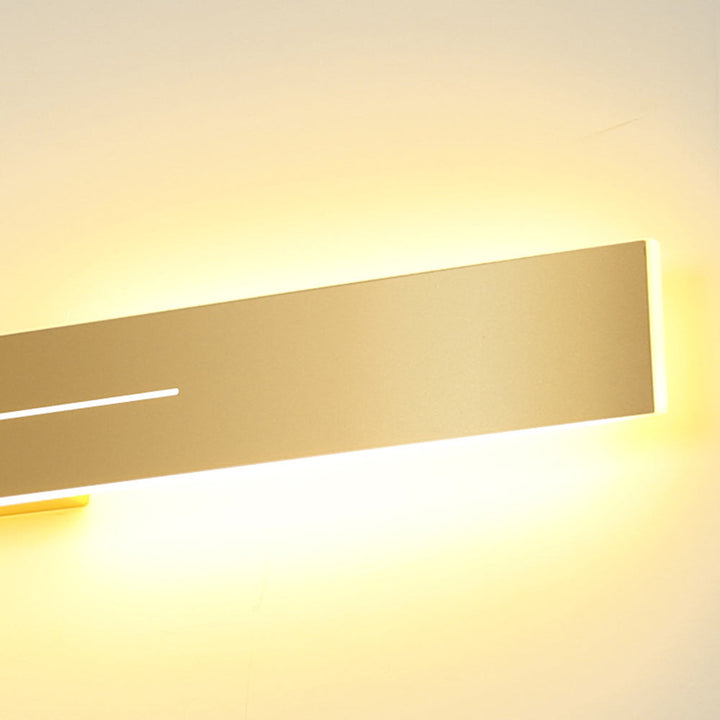 Moderne LED-Wandleuchte, rechteckig, warmweißes Licht, minimalistisches Design, Innenbeleuchtung.