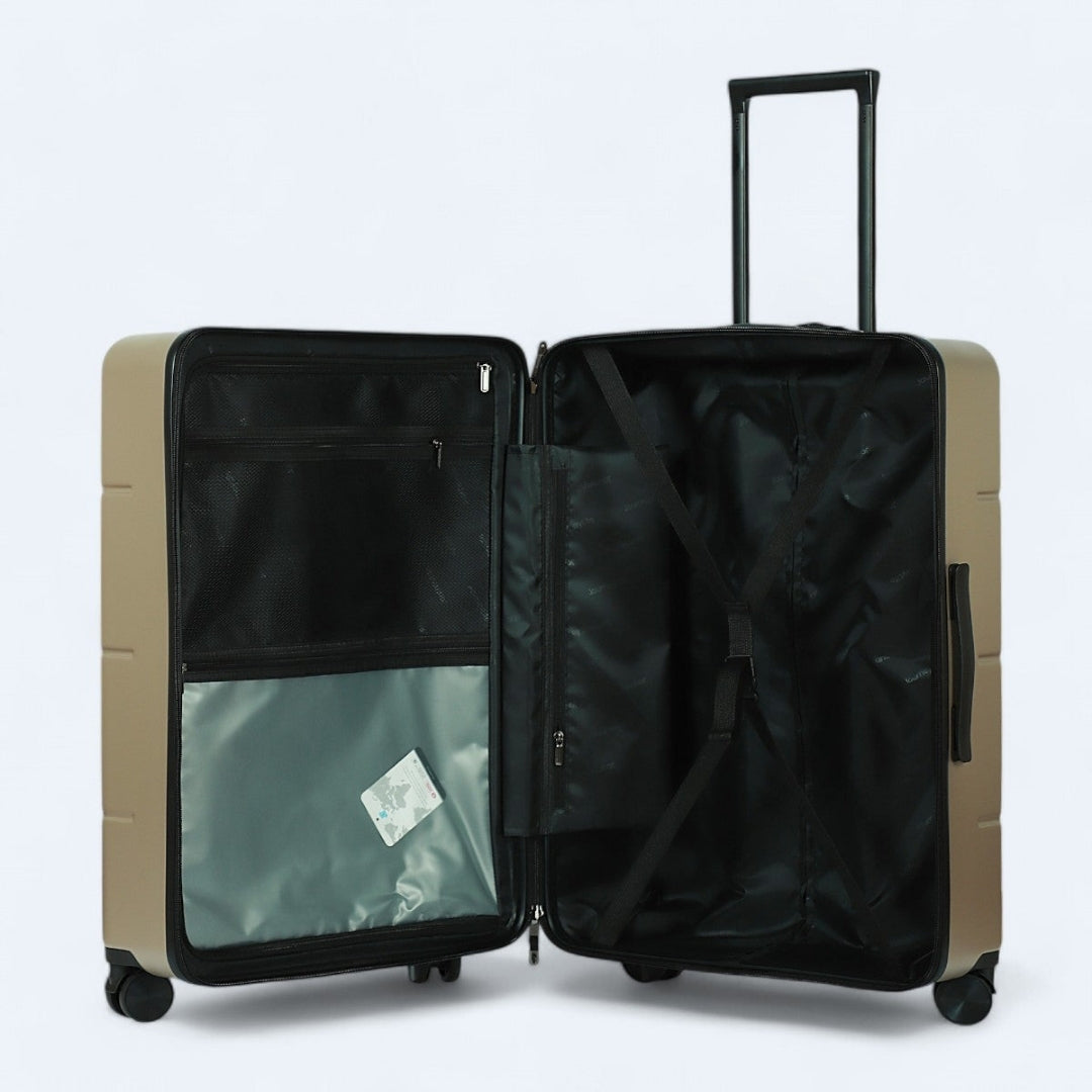 Robuster Hartschalen-Trolley, im Innenraum mit separatem Fach für Kleidung.