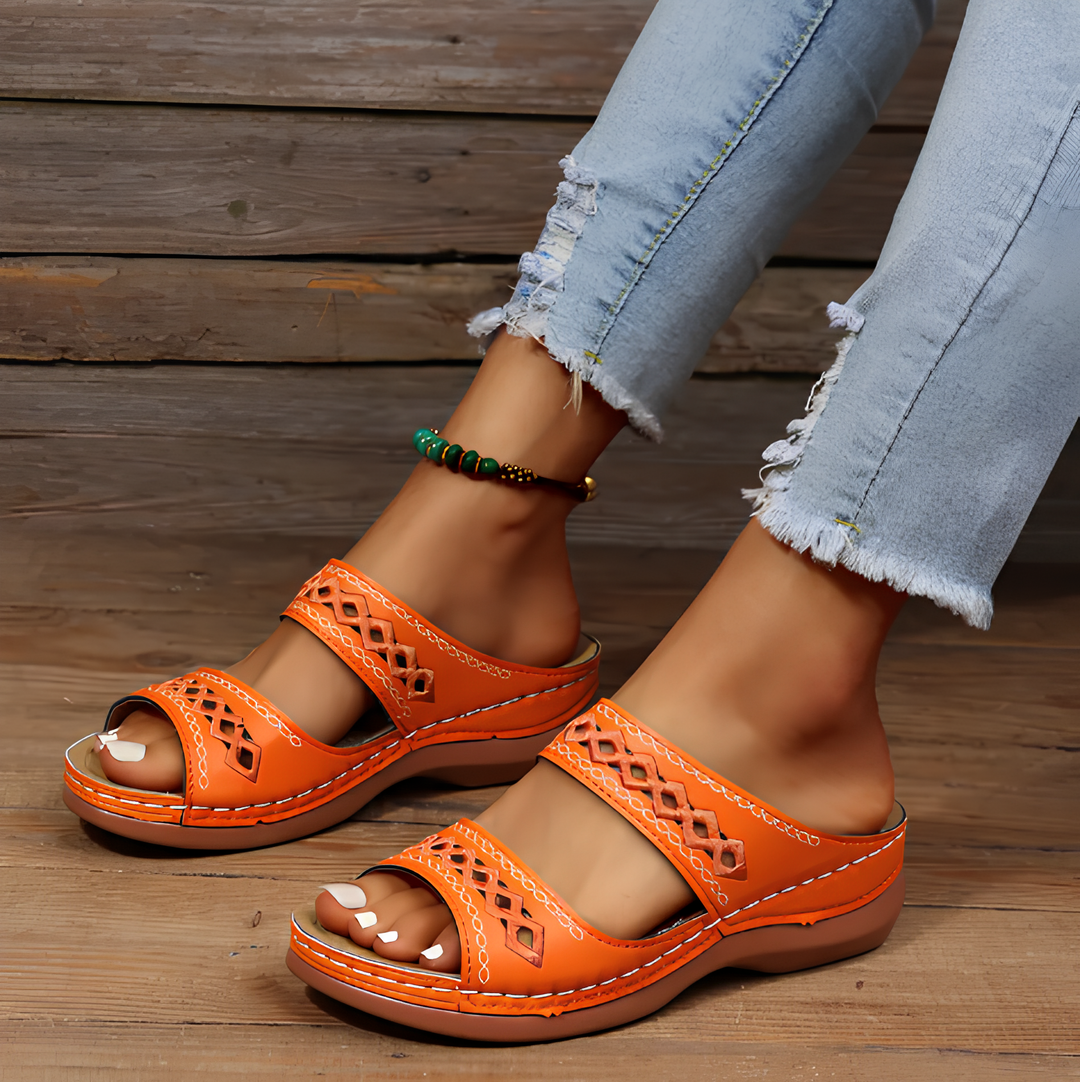 Komfortable orthopädische Damen Sandalen, bieten Halt und Stil für sommerliche Aktivitäten.