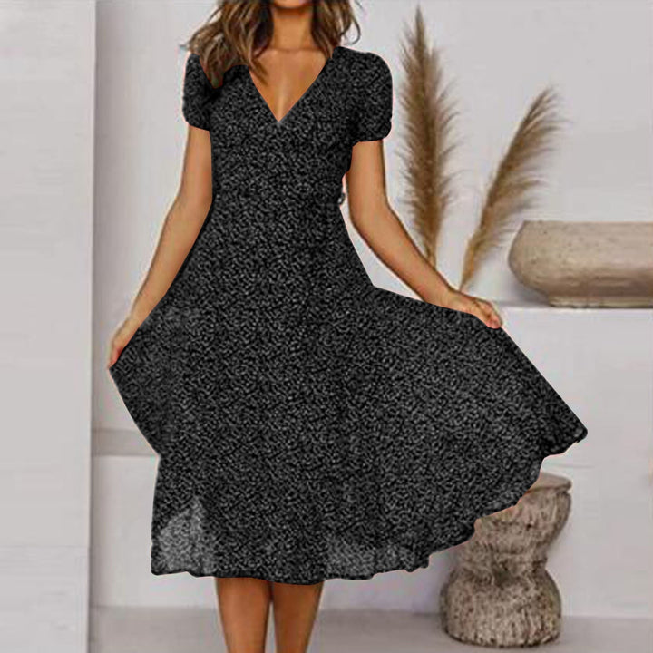 Damen Sommerkleid mit V-Ausschnitt – Luftig & Elegant