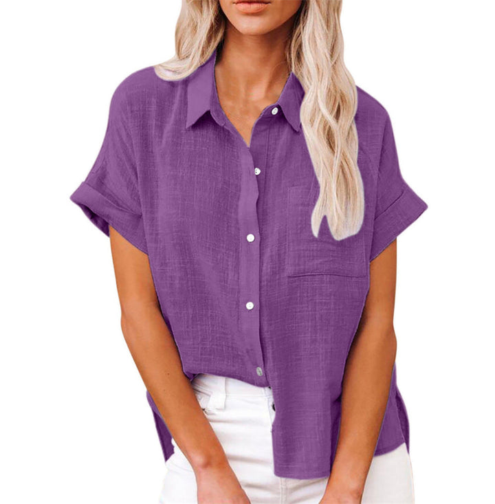 Schlichte Damen Basic Bluse mit Knopfleiste und Kurzarm. Bequemer Loose Fit für Freizeit & Alltag.
