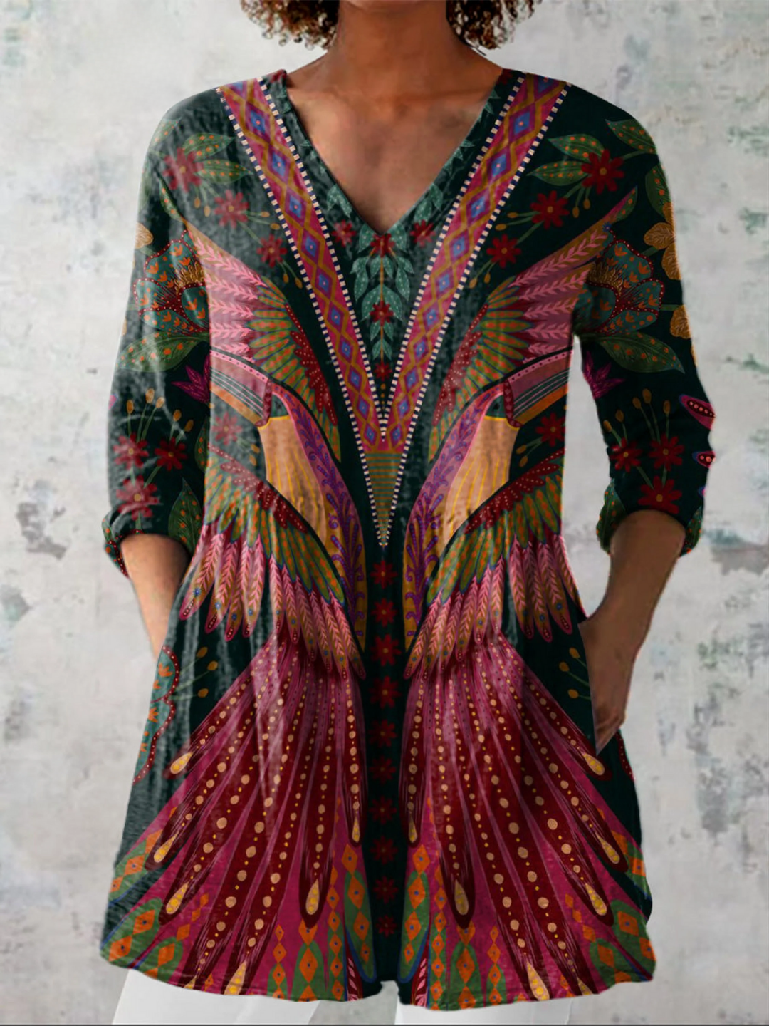 Damen lange Bluse mit V-Ausschnitt und buntem Muster in Mehrfarbig