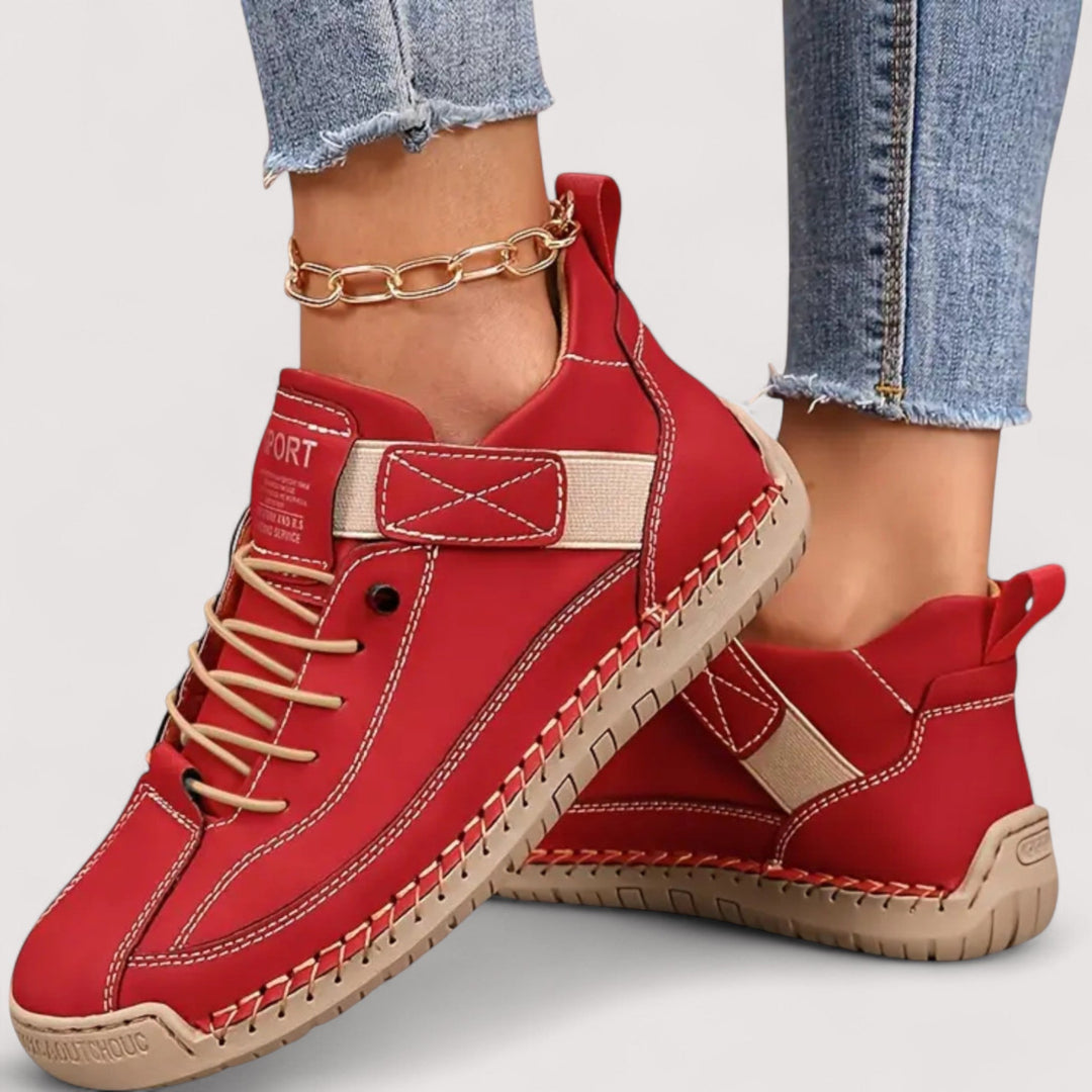 Übersicht der verschiedenen verfügbaren Farbvarianten der modischen und bequemen Damen Sneaker.