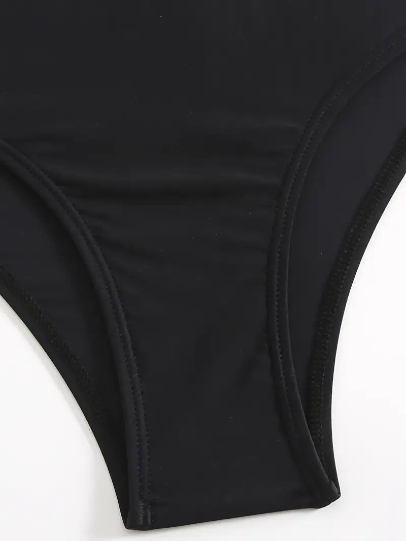 Bequeme Bademode für Damen: bedruckter Tankini für Sommer und Wellness