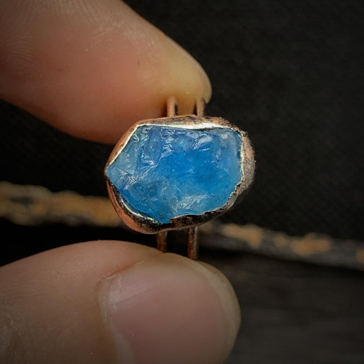 Rohstein-Geburtsring: Unikat-Schmuck