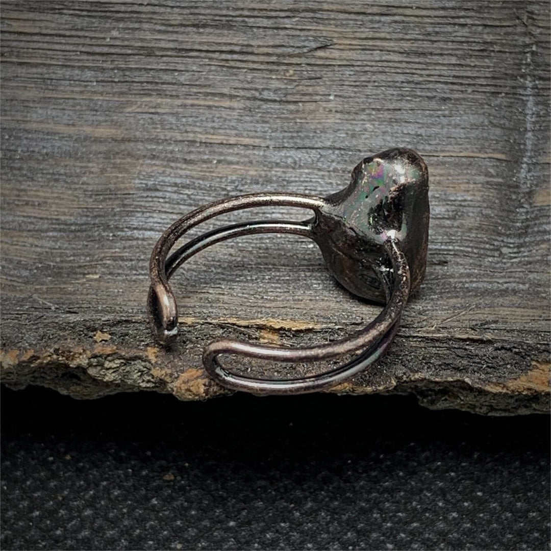 Rohstein-Geburtsring: Unikat-Schmuck