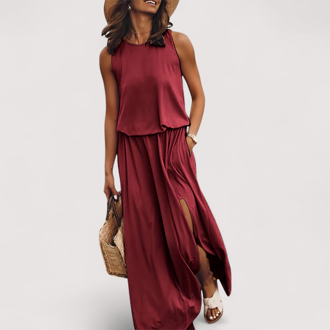 Stylisches Damen Sommerkleid mit Schlitz, leicht und fließend, perfekt für eine elegante Sommergarderobe.