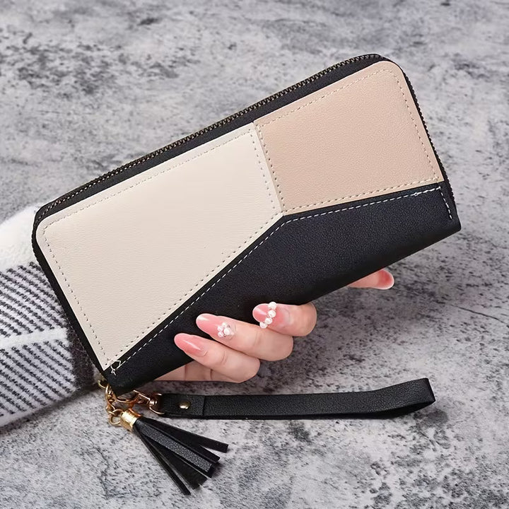 Modernes blaues Damen Portemonnaie Elena. Stilvolles Accessoire & perfekte Geldbörse für den Alltag.