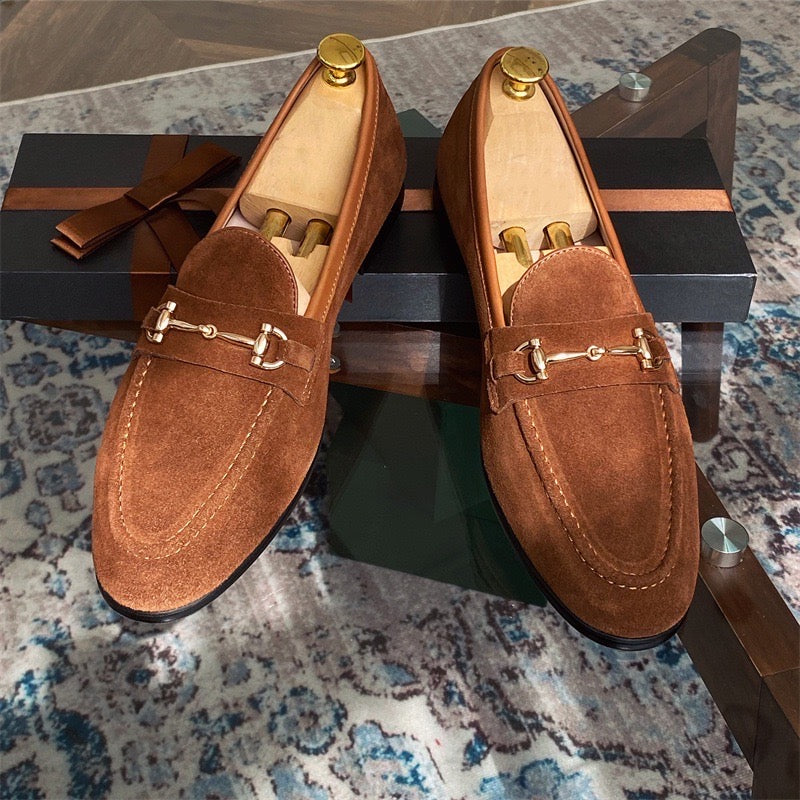 Braune Herren Loafer mit Horsebit-Detail und Schuhspannern