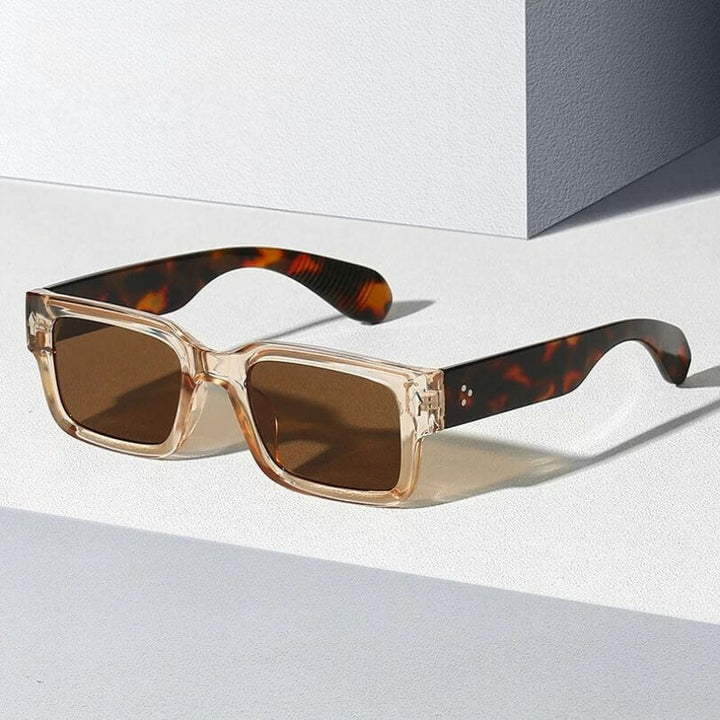 Sonnenbrille mit UV-Schutz und modernem Design