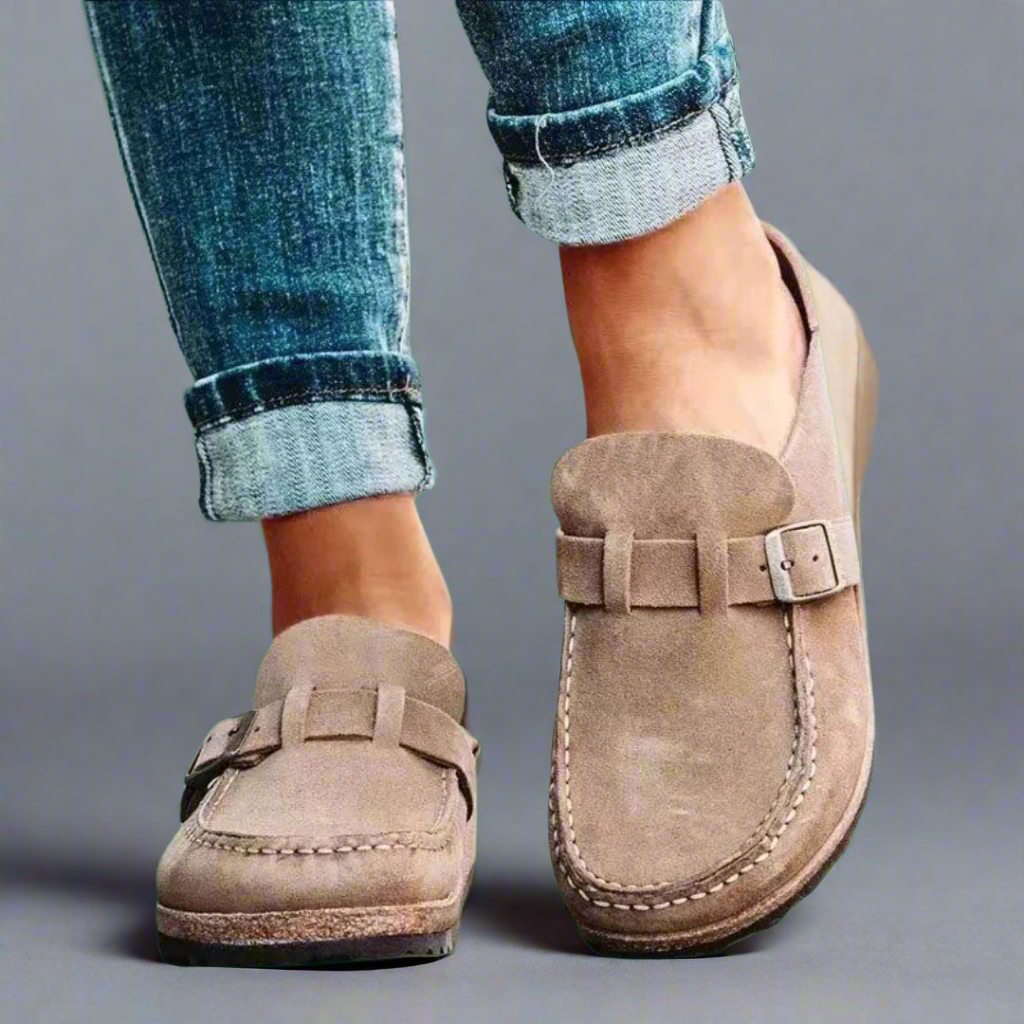 Komfortable Damen Sandalen mit integrierter Fußgewölbeunterstützung, ideal für lange Sommertage.