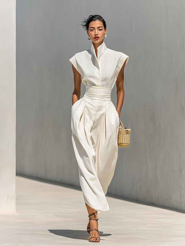 Modisches Damenkleid in Beige mit klassischem Revers, casual Maxikleid für warme Tage.