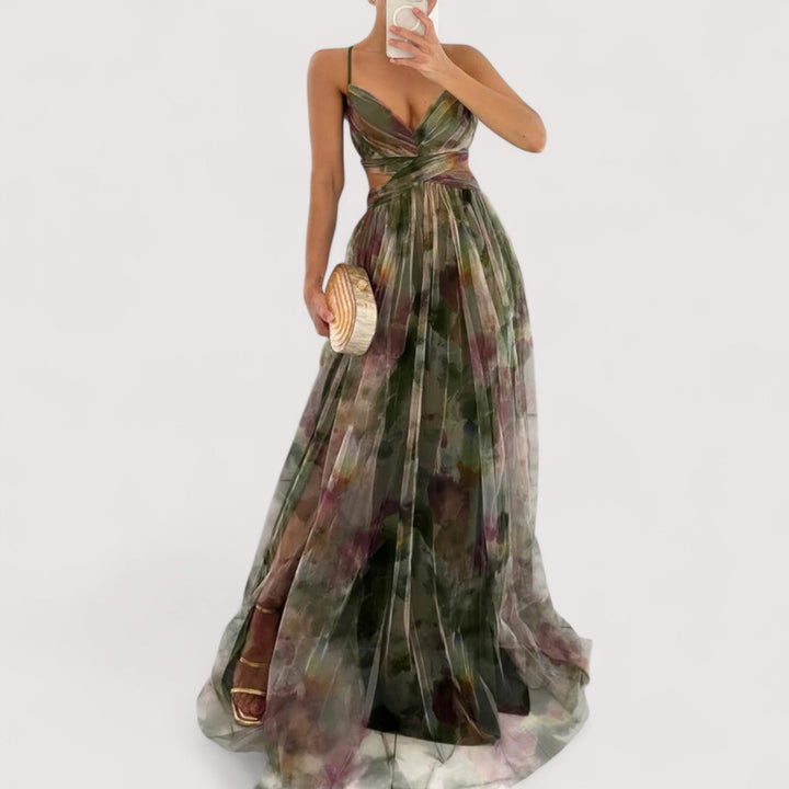 Atemberaubendes Damen Abendkleid, elegant figurbetont mit einzigartigem verdrehtem Oberteil.