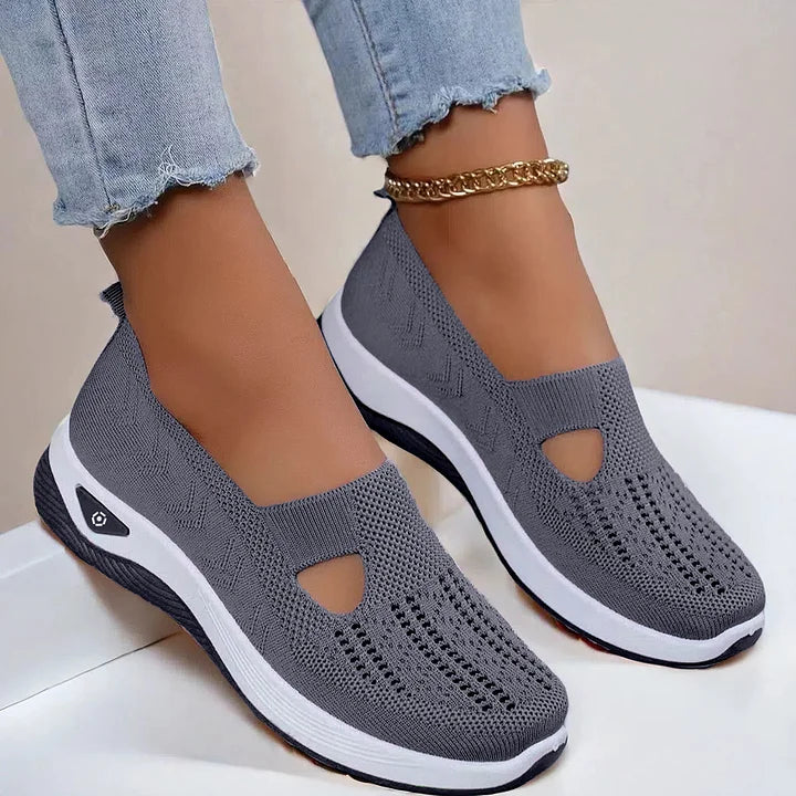 Leichte Damen Slip-On Sneaker: Rutschfest & komfortabel für lange Tage im Alltag.