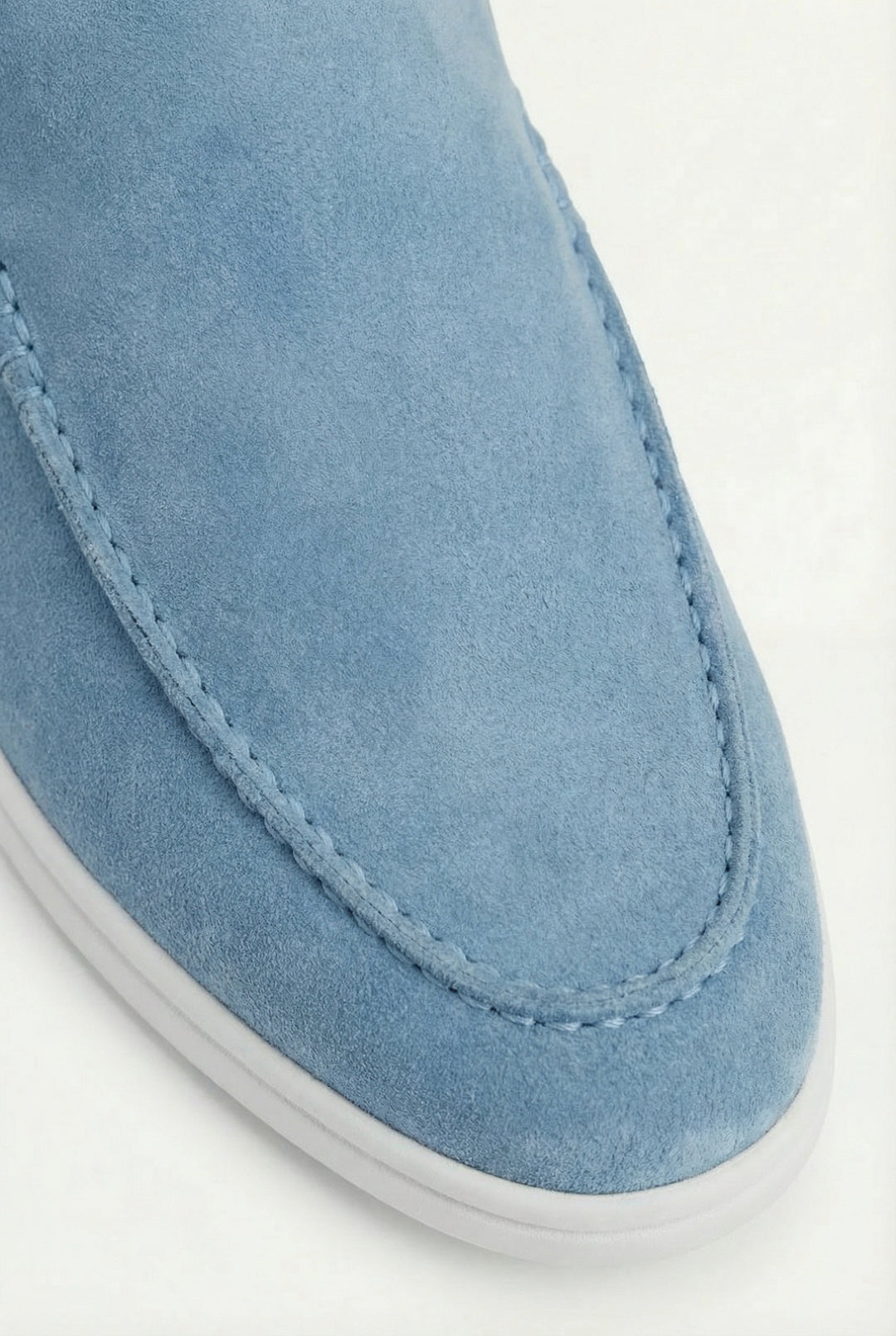 Leichte Slip-On Sommerschuhe für Herren in modischem Hellblau