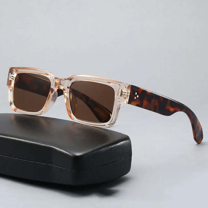 Detailansicht der Sonnenbrille, die das einzigartige Design hervorhebt