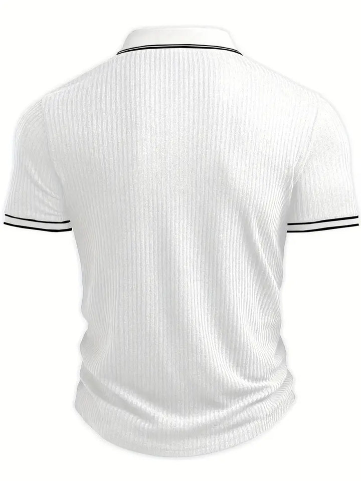 Rückansicht des casual Herren Sommer Poloshirts