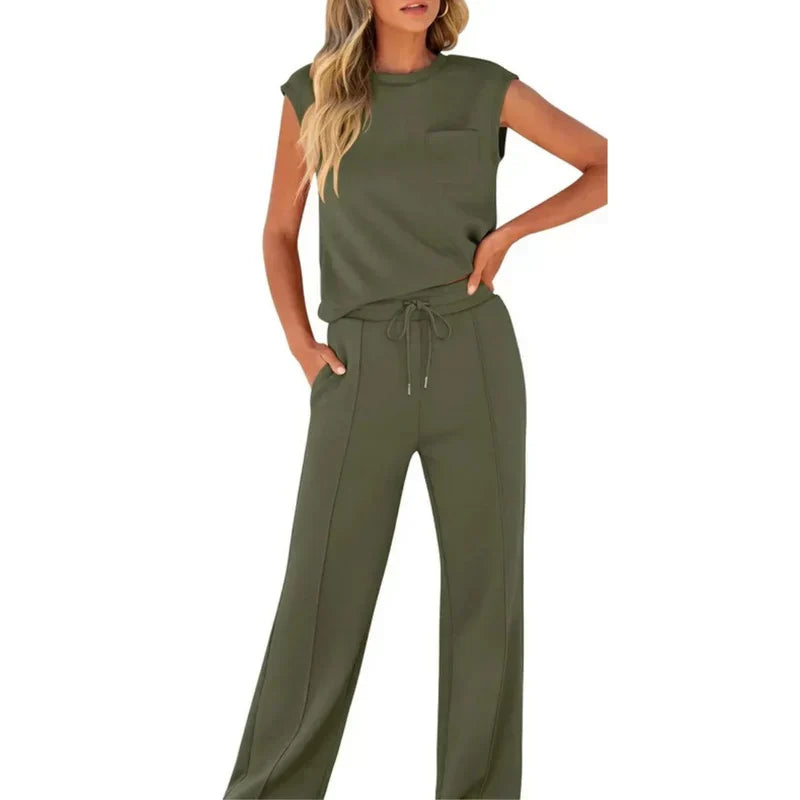 Bequemes Outfit Set für Damen in modischem Design