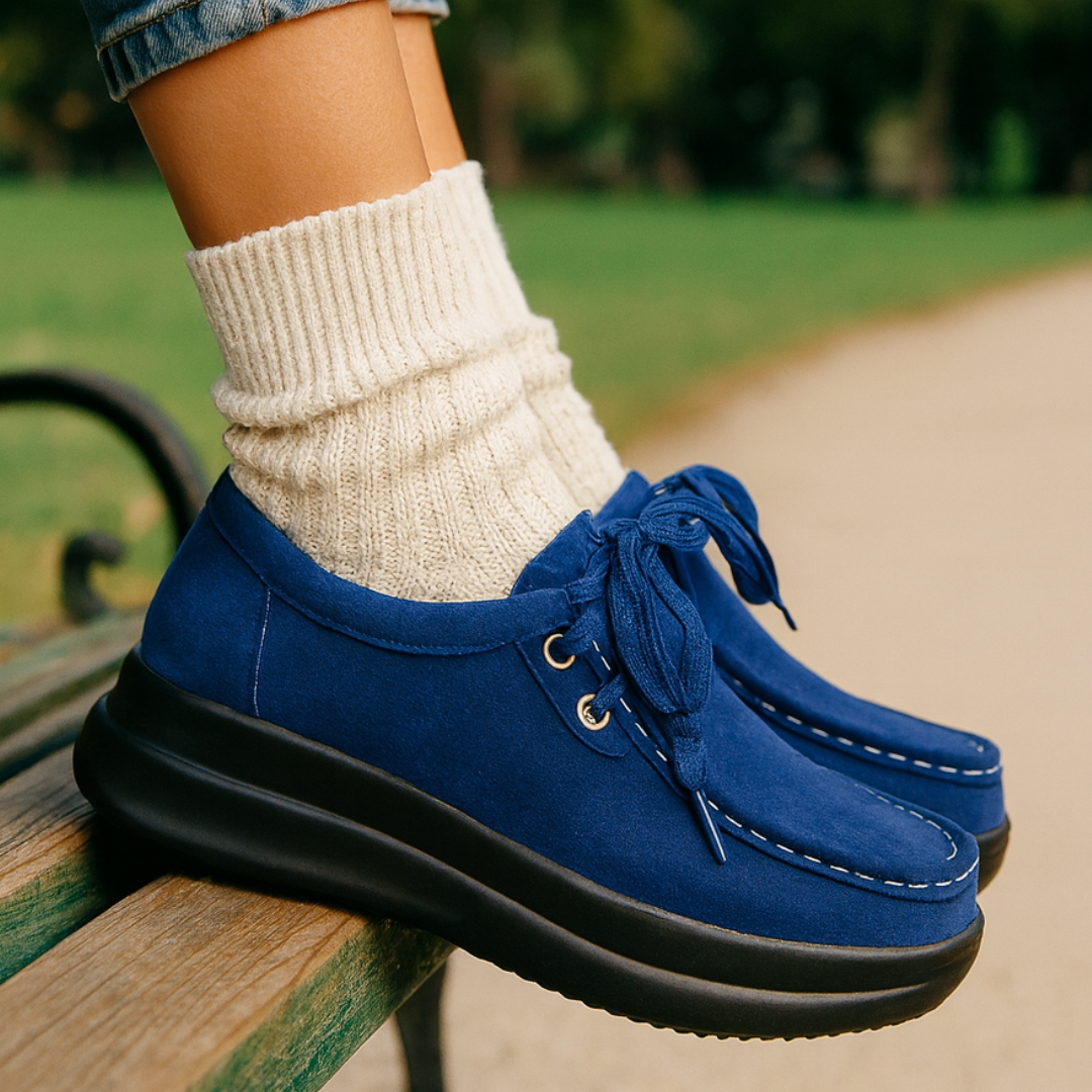 Bequeme Damen Schnürschuhe mit rutschfester Profilsohle