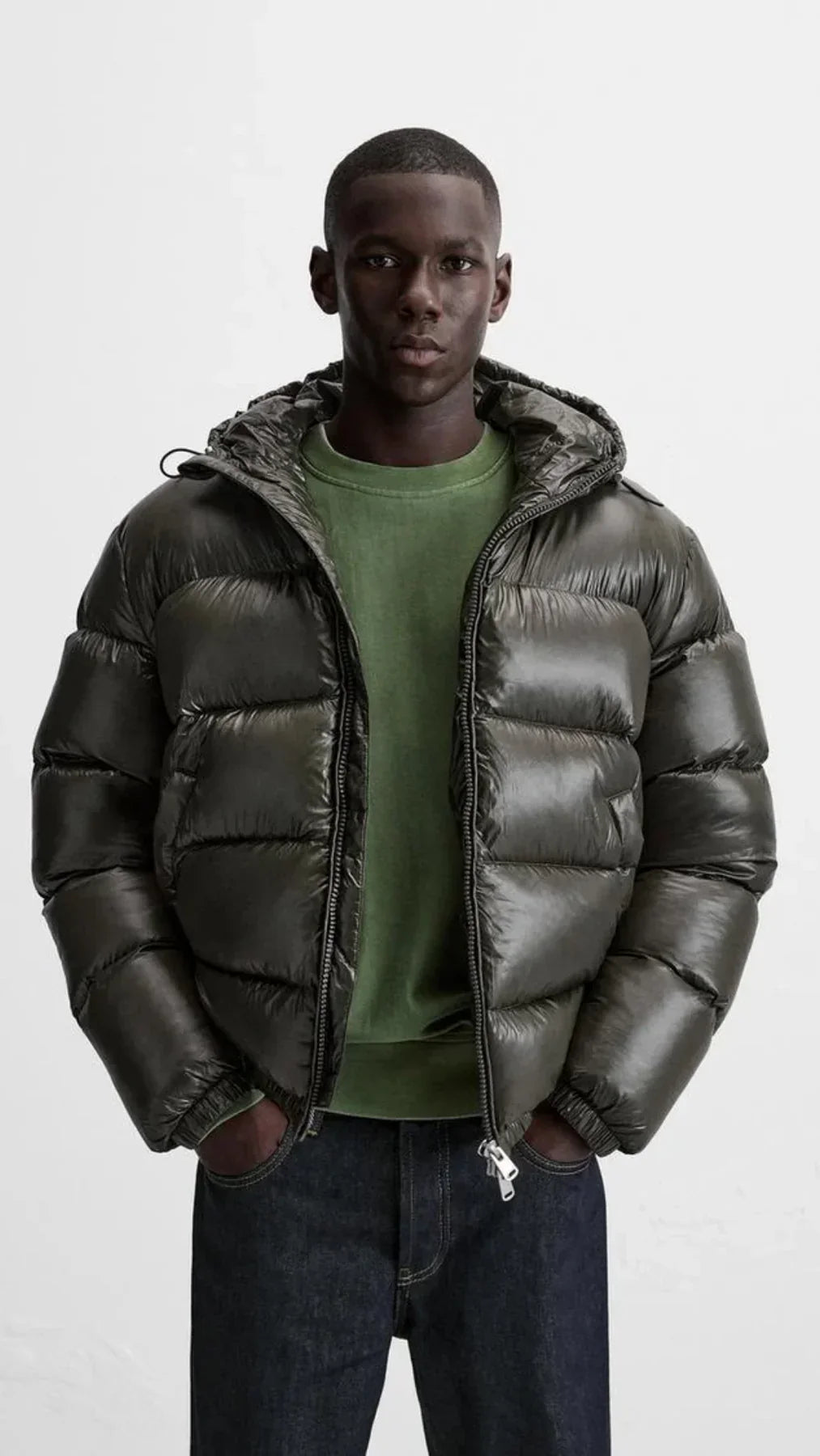 Unisex Jacke - Wärme und Komfort in Schwarz und Grün