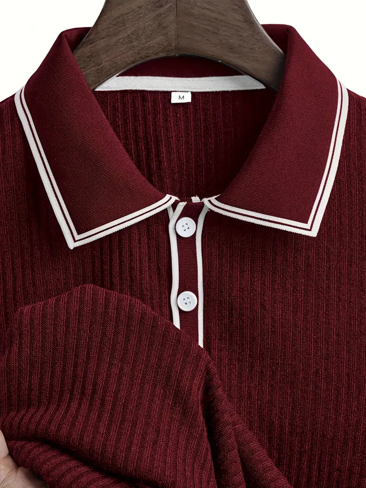 Leichtes Sommer Poloshirt für Herren in modernem Design