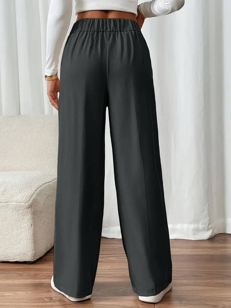 Stilvolle Damenhose für Freizeit und Büro mit weitem Bein