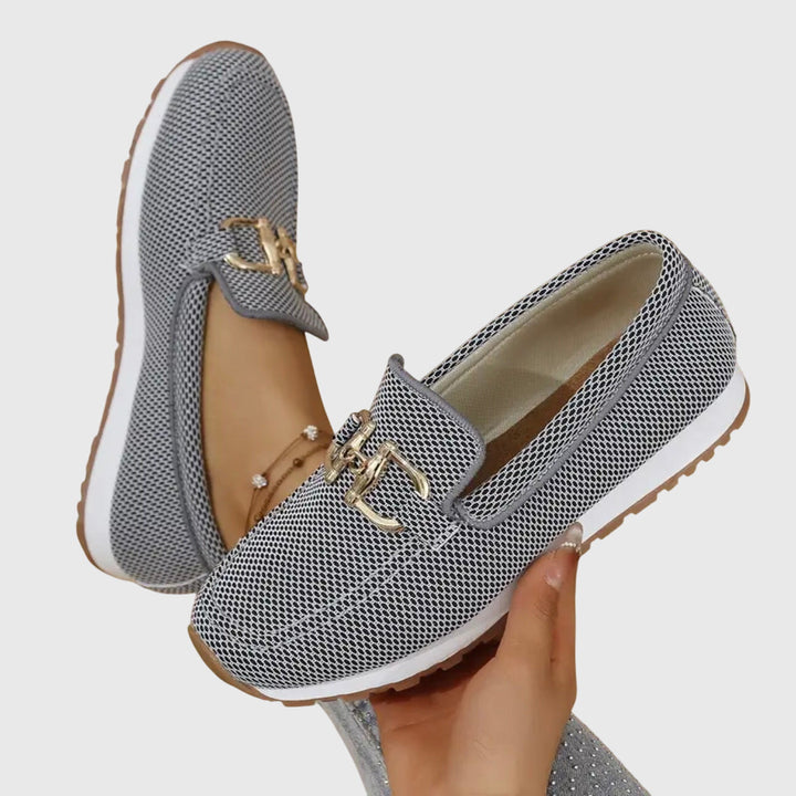 Damen Freizeitschuhe: Stilvolle orthopädische Loafer Sneakers, ideal für Freizeitaktivitäten und Alltag.