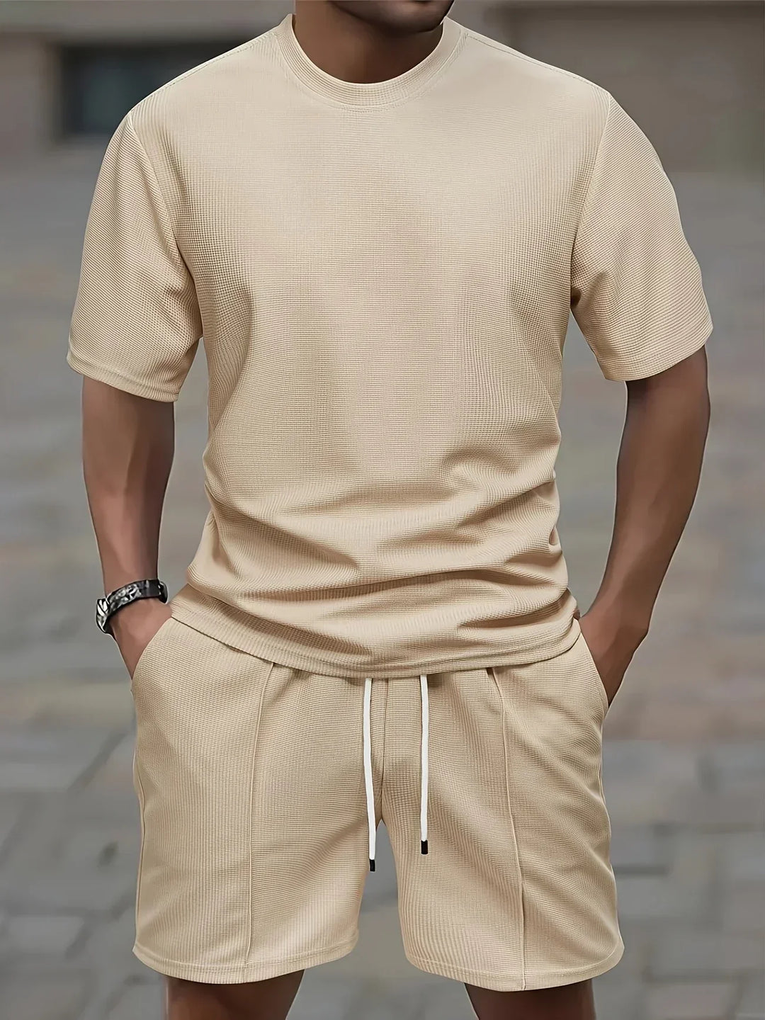 Herren Sportset in Beige für Freizeit und Fitness im Alltag