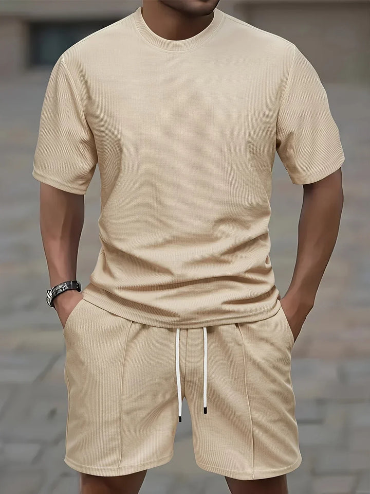 Herren Sportset in Beige für Freizeit und Fitness im Alltag
